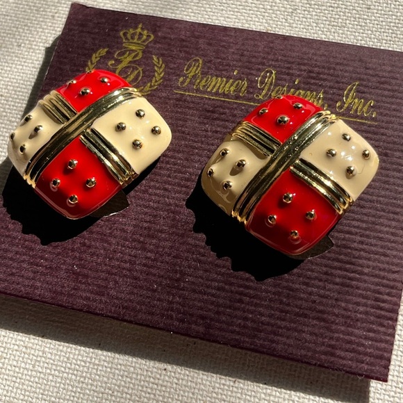 Premier Jewelry - Vintage Premier Designs “Dotted Swiss” Red & Cream Enamel Clip-On Earrings